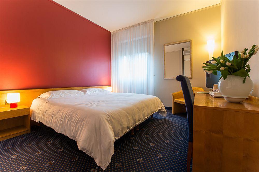 Hotel Terme Vittorio Veneto Buitenkant foto