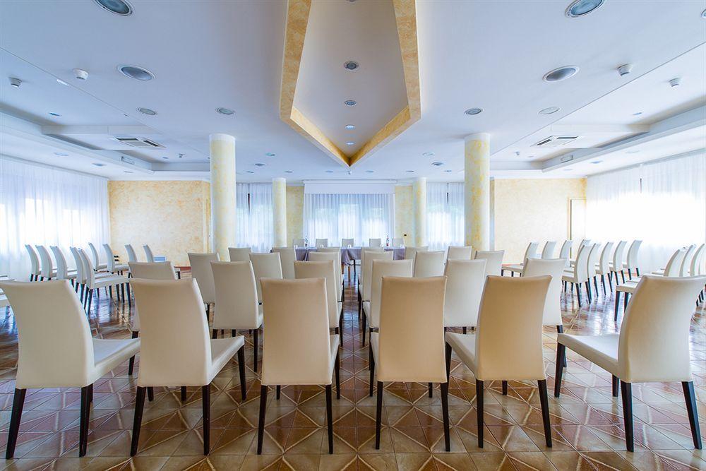 Hotel Terme Vittorio Veneto Buitenkant foto