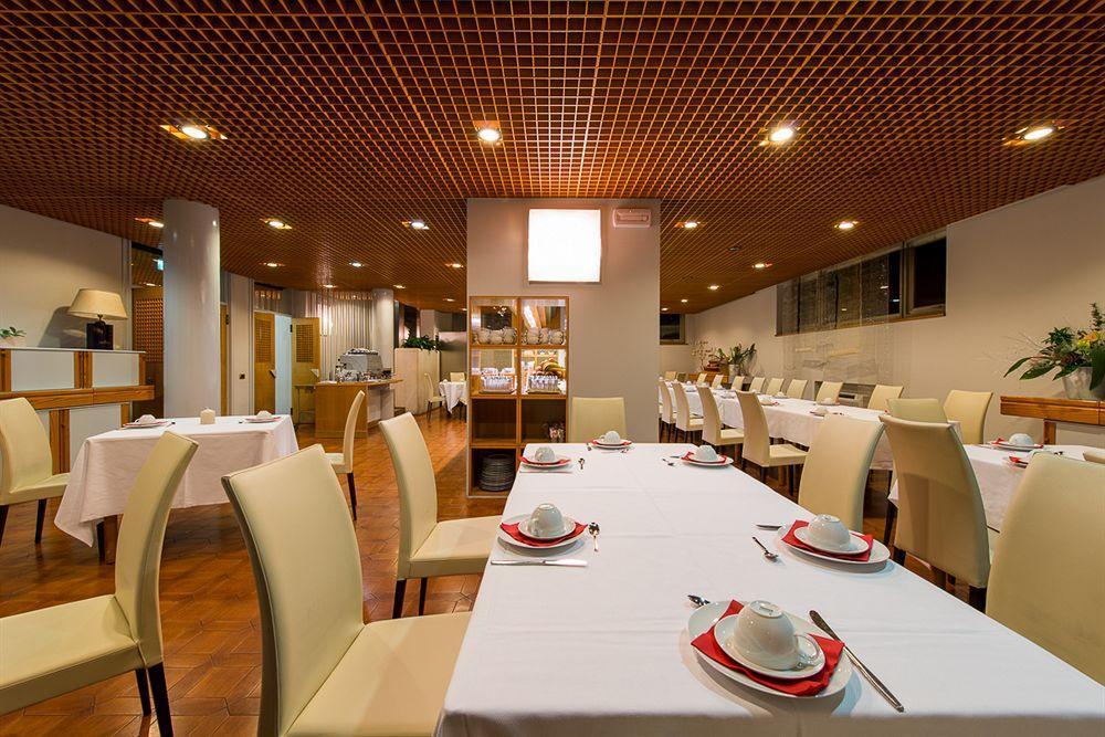 Hotel Terme Vittorio Veneto Buitenkant foto