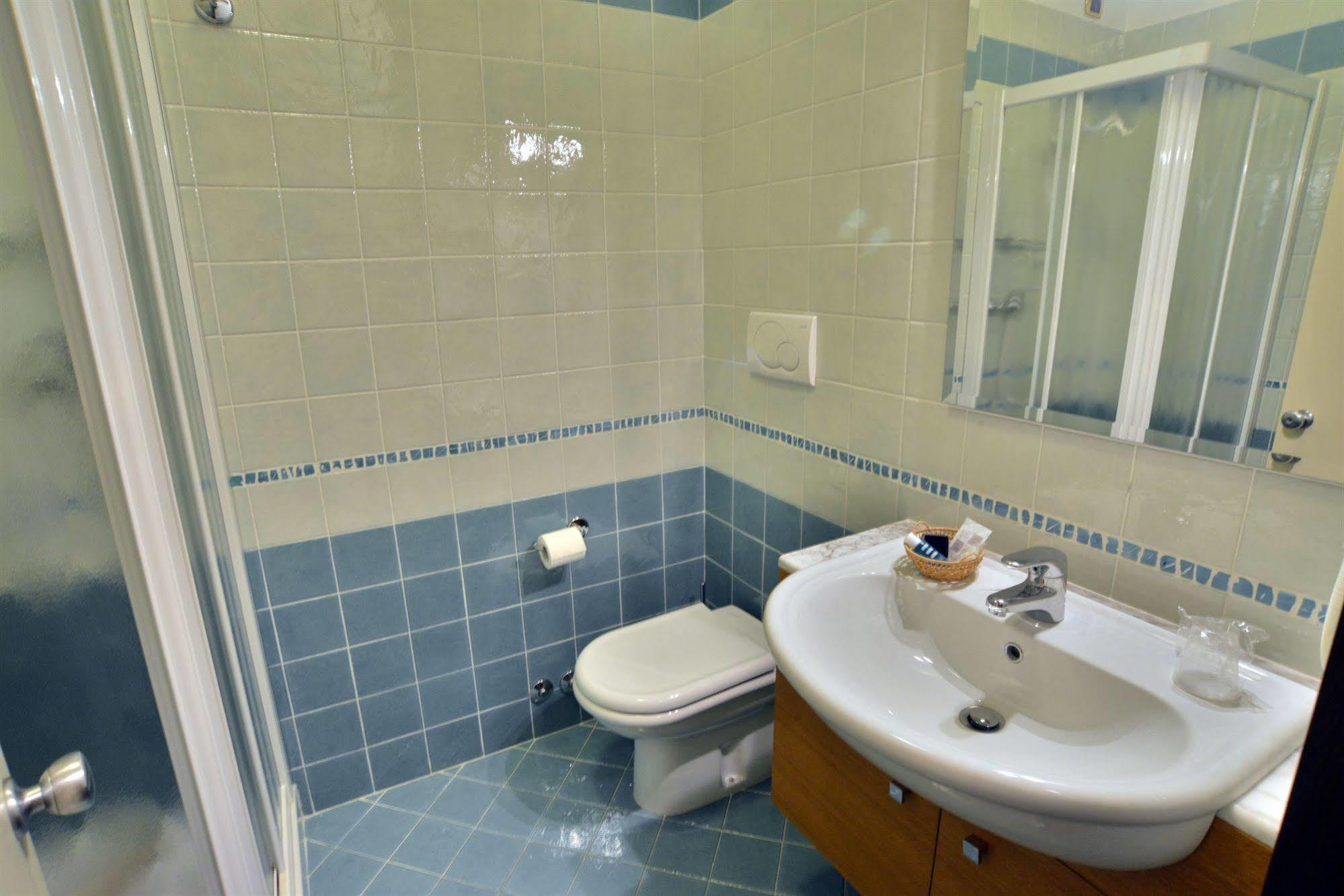 Hotel Terme Vittorio Veneto Buitenkant foto